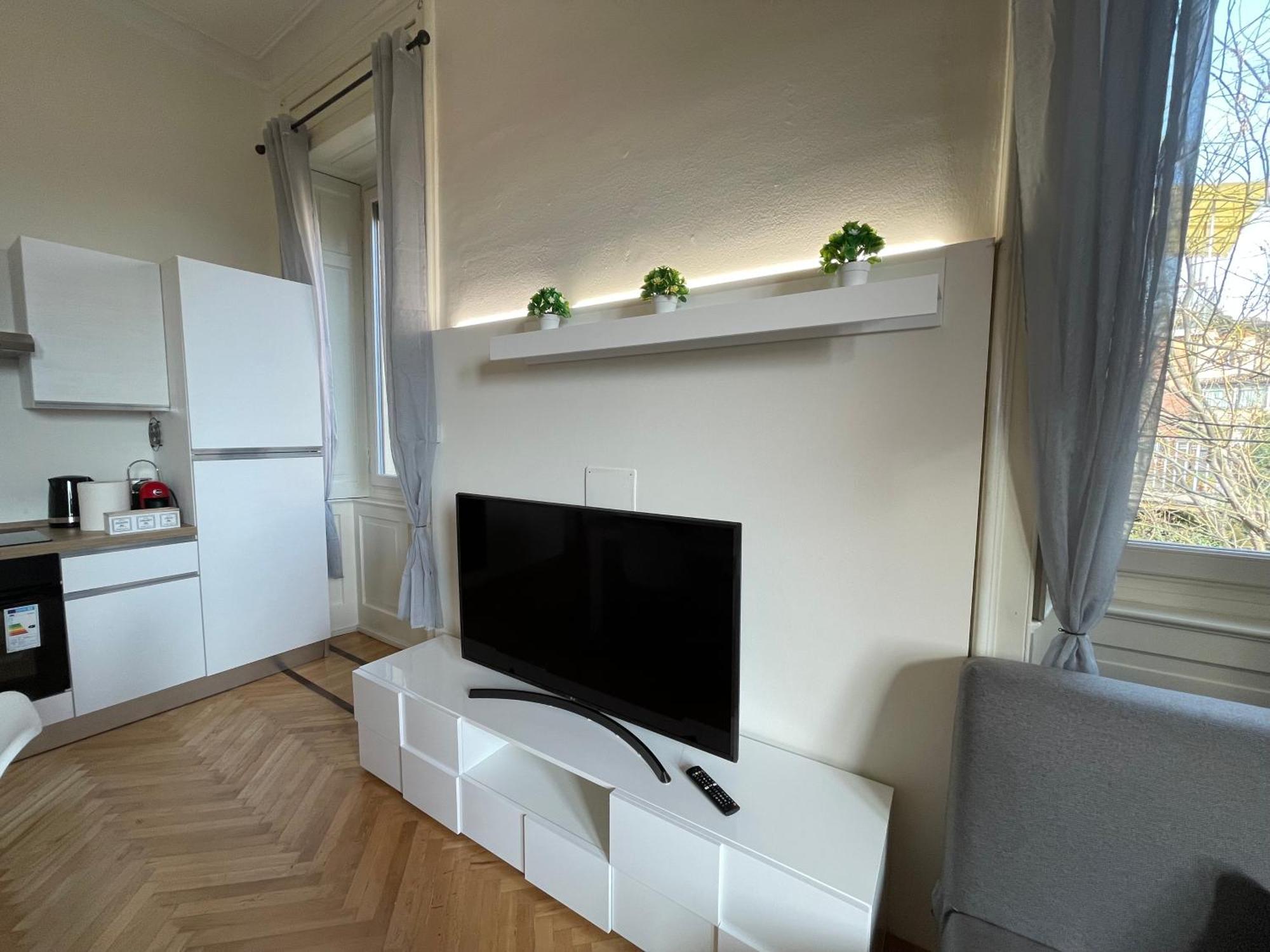 Bg Central Royal Suite Con Parcheggio - Vista Citta Alta Бергамо Экстерьер фото